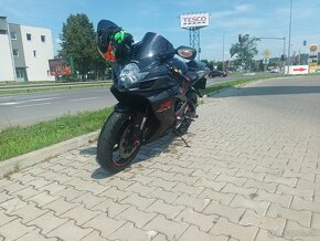 Suzuki gsxr 750 - 5