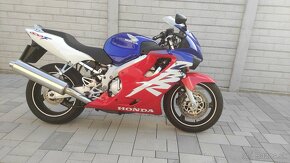 Predám Honda CBR 600 F - 5