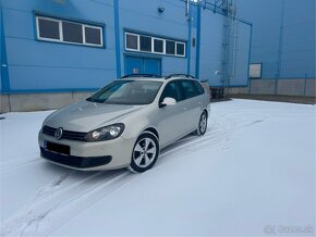 PREDAM VOLKSWAGEN GOLF 1.6 TDI 77 KW PANORÁMA - 5