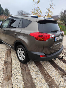 Toyota RAV4 - 5