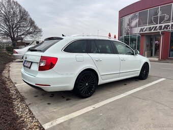 Škoda Superb 2 Facelift Combi 2.0 TDI Laurin & Klement DSG - 5