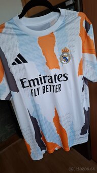 Dres Real Madrid - 5