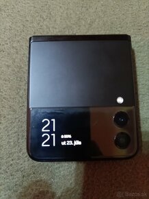 Samsung Z flip 3 - 5