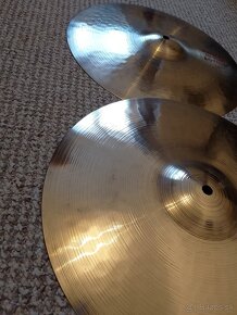 Predám Paiste 2002 Medium 14" Hi-Hat činel - 5