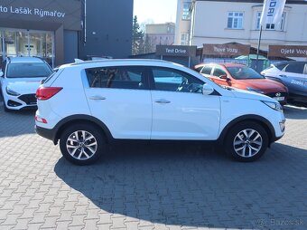 Kia Sportage 2.0CRDI 135kW 4x4 AUTOMAT FIFA EDIT - 5