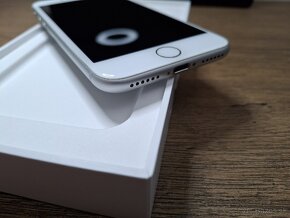 iPhone 8 64GB – Biely, ako nový, TOP stav - 5