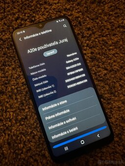 Predám Samsung Galaxy A20e čierny - 5