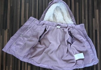 ZIMNÁ BUNDIČKA H&M S ČIAPKOU H&M – VEĽKOSŤ 68 – SPOLU LEN 5€ - 5