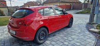 Opel Astra 1.7 CTDI 81 kW - 5