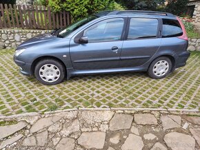 Predám Peugeot 206 1.4 benzín - 5