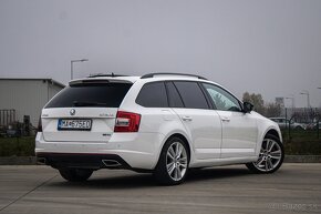 Škoda Octavia Combi 2.0 TDI RS - 5