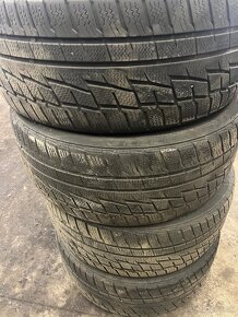 225/40 R18 - 5