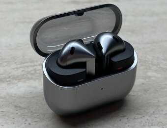 Samsung Galaxy Buds 3, Silver - 5