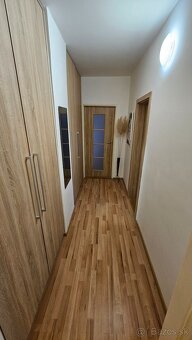 Nové Zámky 2-izbový byt – 61 m², zariadený, výborná lokalita - 5