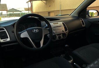 Hyundai i20 2010 TOP STAV - 5