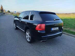 Porsche Cayenne turbo 4.5i v8 4x4 - 5