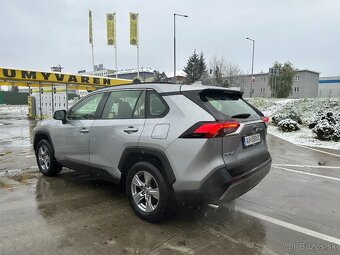 Toyota RAV4 2.5 Hybrid e-CVT Business edícia FWD - 5