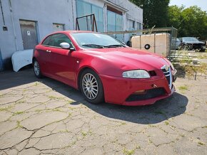 Alfa Romeo GT 1.9 JTD - 5