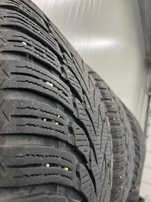 Predam zimne pneumatiky Nokian285/40R21 - 5