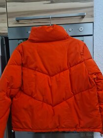 Damska krátka oranžová bunda veľkosť S - 5