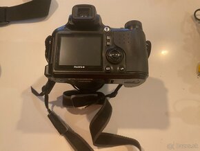 Fujifilm Finepix S6500fd - 5