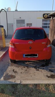 Predám  (toyota yaris) - 5