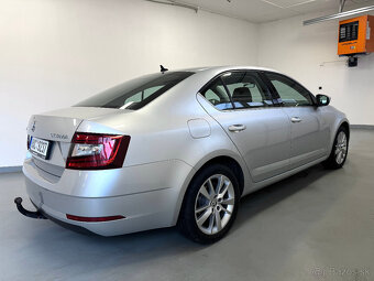 Škoda Octavia STYLE + 1,6 tdi 85 kw rv. 4/2020 koupeno v č.r - 5