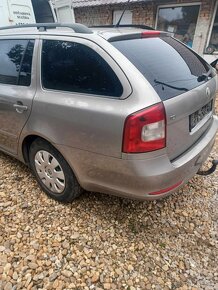 Rozpredam škoda Octavia II Facelift Combi 1.9Tdi BXE 2009 - 5