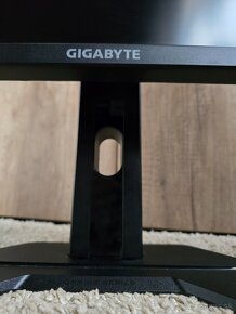 Herný 144hz monitor Gigabite 27 palcov - 5