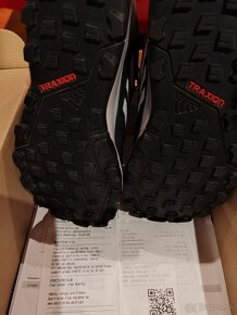 Predám Adidas trekové dámske 37 1/3 - 5