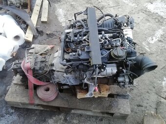 Motor N47  e90 BMW 2,0 tdi 130 kw - 5