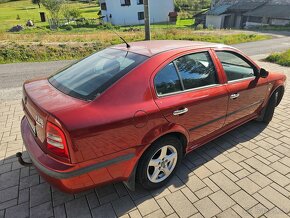 Škoda Octavia 1.6i - 5