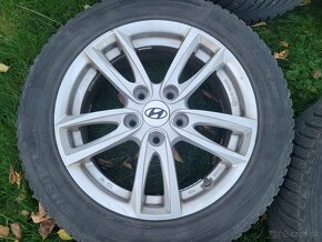 Predám 4 ks 16-ky elektróny Hyundai, rozteč 5x114,3 - 5