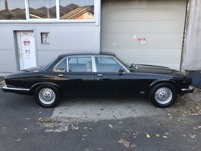 Jaguar XJ6 4.2 Sovereign - 5