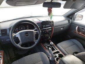 Kia Sorento 2.5 CRDi 4x4 - 5