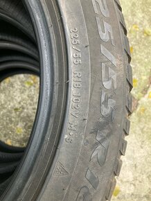 ZIMNE PIRELLI 225/55 r 18 - 5