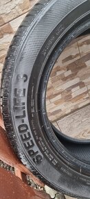 Predám 4xletné pneumatiky 235/55r17 Semperit-Dunlop - 5