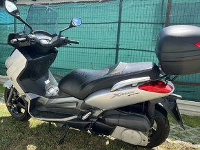 Predam Yamaha Xmax 250 - 5