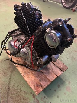 motor Yamaha Virago 1100 - 5