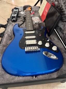 Fender Stratocaster Ultra 2 - 5