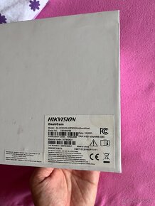 Autokamera 4k so zadnou kamerou Hikvision AE-DC8322-G2PRO - 5