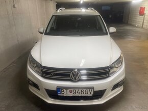 VW Tiguan R-Line 4x4 - 5