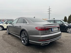 Audi A8 5,O TDI QUATTRO 1 MAJITEL,MAX ZACHOVALÁ TOP VÝBAVA - 5