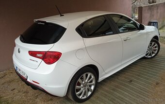 Alfa Romeo Giulietta 1.4TB Sport 88Kw r.v.2019 - 5