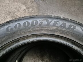 255/50 r19 zimné 2 ks GOODYEAR dezén 6,5 mm - 5