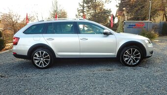 ŠKODA OCTAVIA COMBI SCOUT 4x4 DSG - 2.0TDI 135 kW - FULL LED - 5