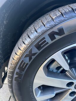 255/60R18 NEXEN - 5