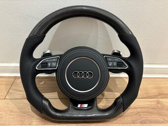 AUDI RS VYHRIEVANY KARBONOVY VOLANT S RS PADLAMI - 5