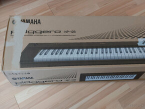 Yamaha NP-12B - 5