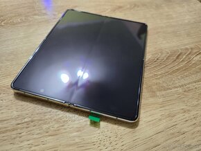 Samsung galaxy Fold 4 256gb v top stave bez znamok pouzivani - 5